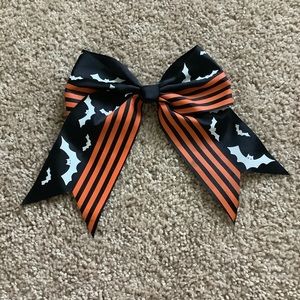 3/$15 🛍️ Halloween large hair bow | black and orange | stripes | bats | holiday